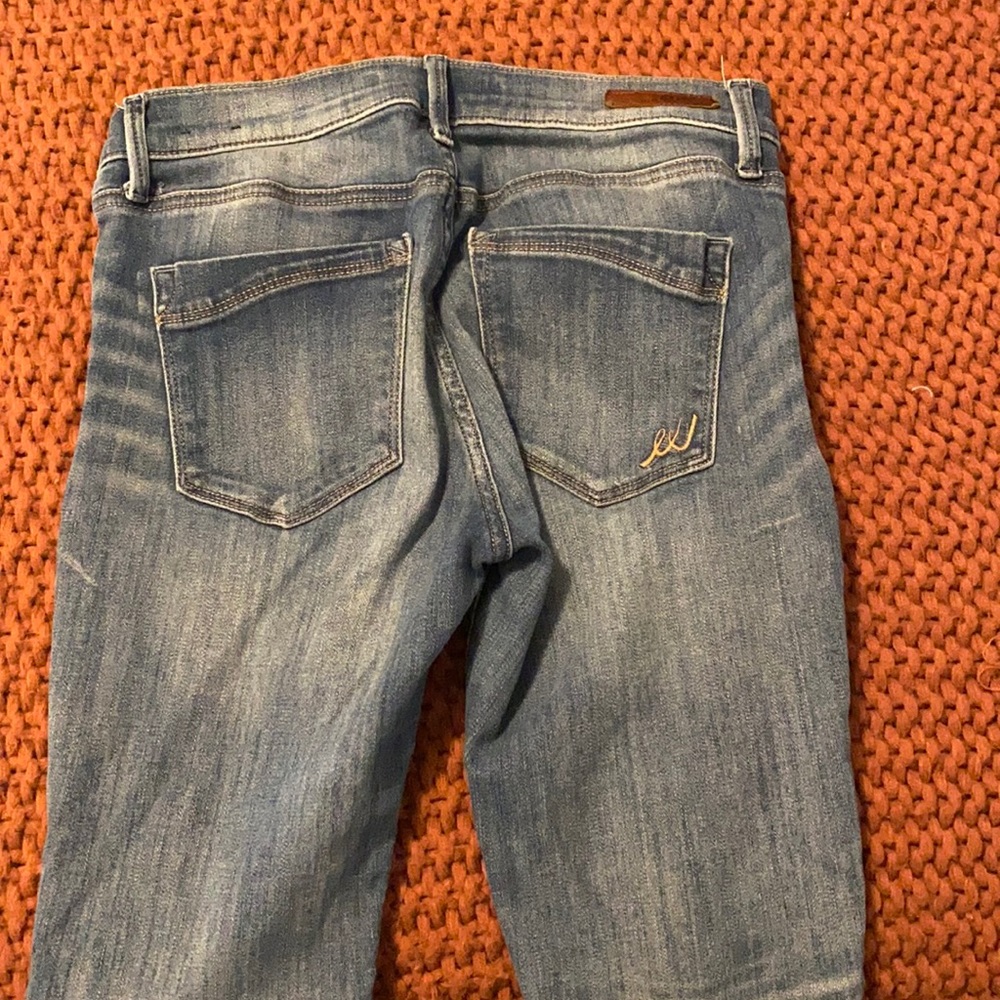 Women’s Express jeans